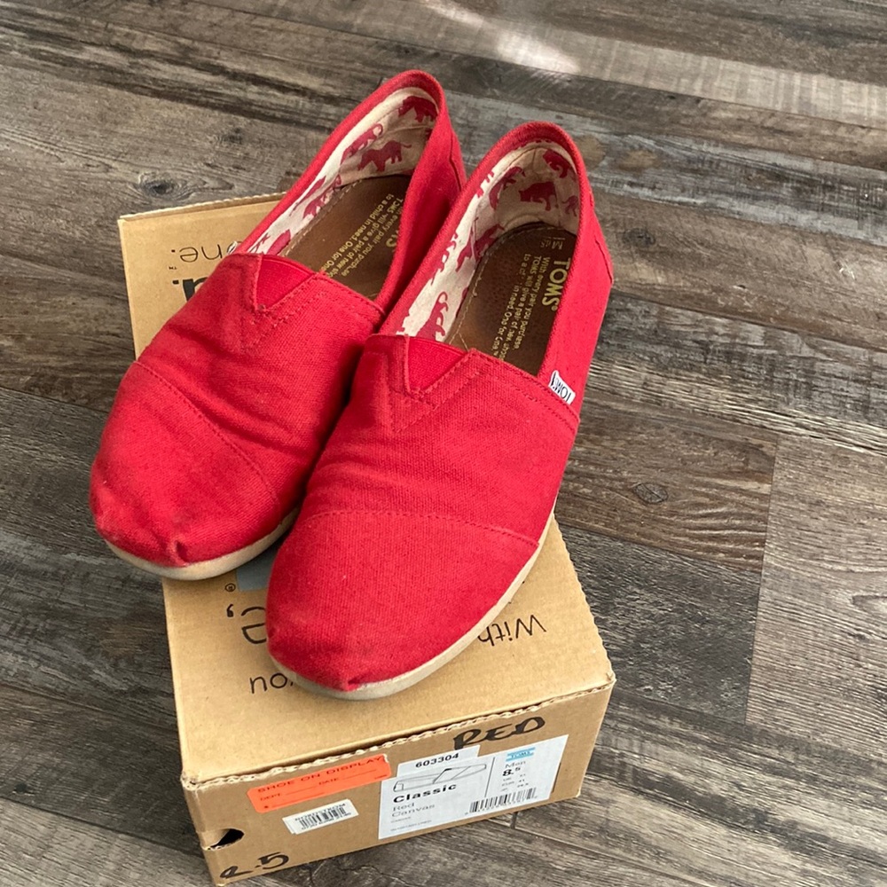 Red Toms casual shoe.